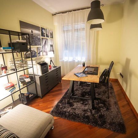 Ferienwohnung Cinematic Modern Flat, 100 mt da Ospedale Ravenna Exterior foto